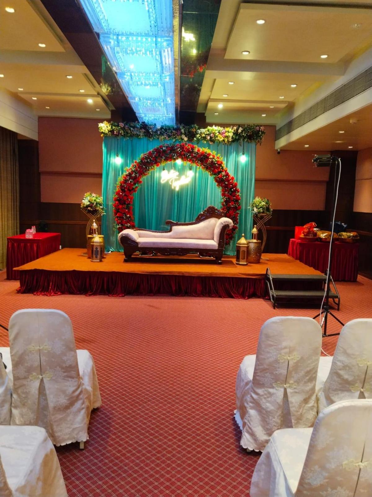 The President-A Boutique Hotel Ahmedabad Bagian luar foto